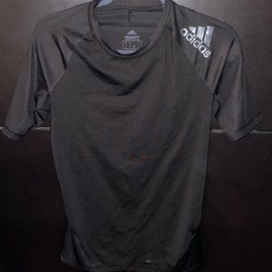 adidas Men's small Black Techfit Compression Short Sleeve Shirt-EUC